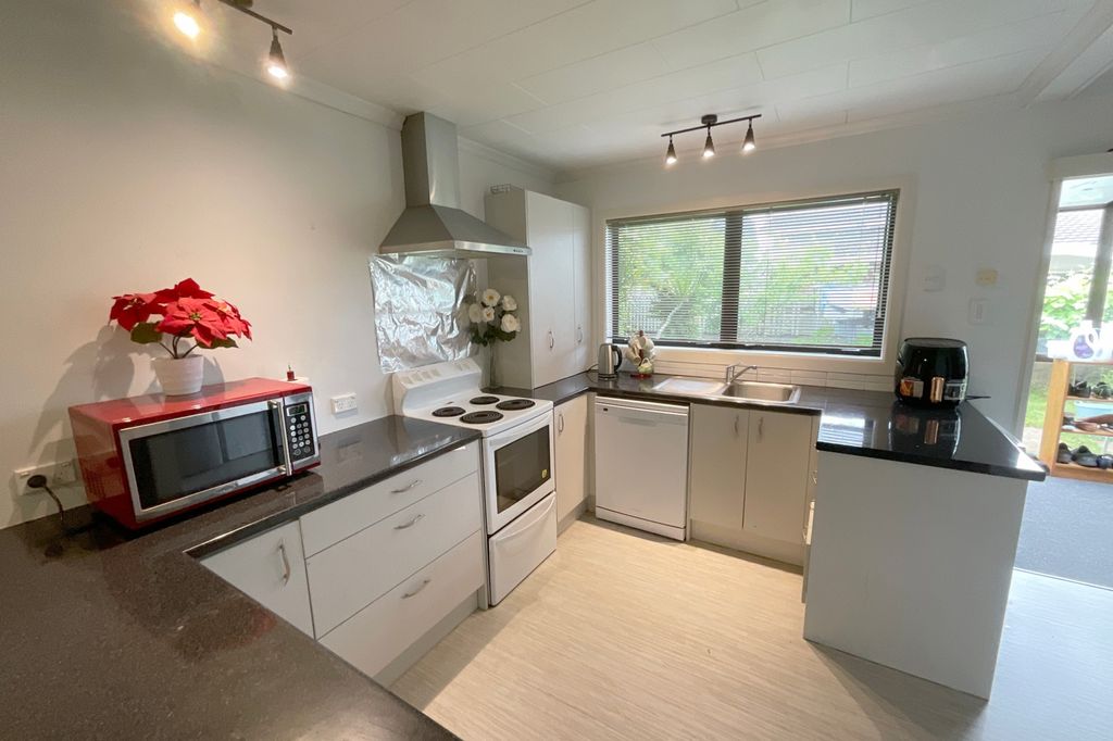 54 Lyn Street, Lynmouth 3
