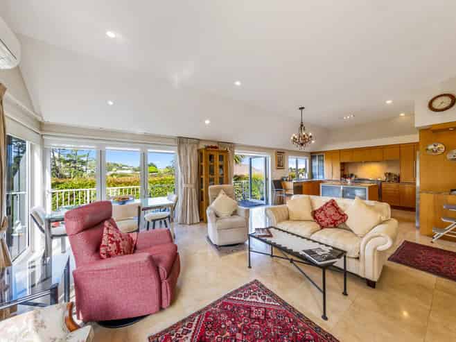 496A Riddell Road, Glendowie