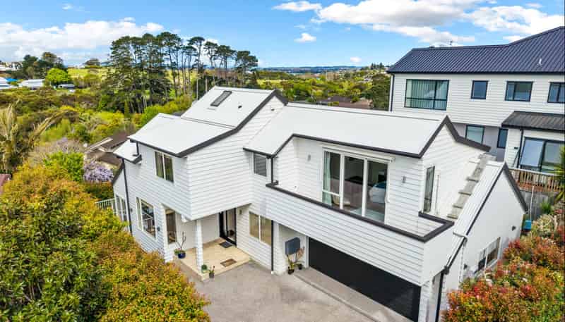 496A Riddell Road, Glendowie
