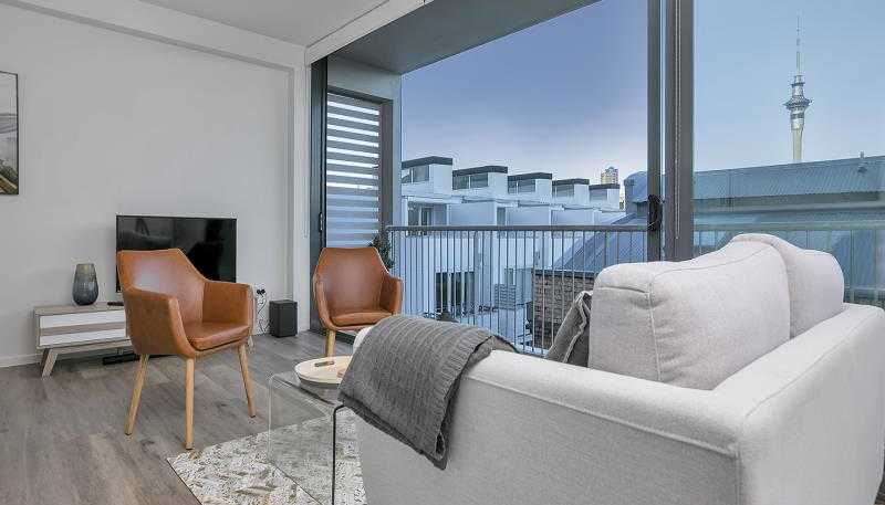 52 Fisher Point Drive, Auckland Central