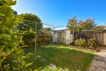 2A Costley Street , Carterton