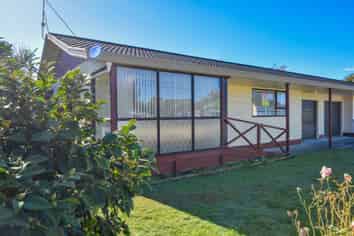 2A Costley Street , Carterton