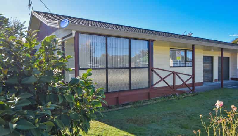 2A Costley Street , Carterton