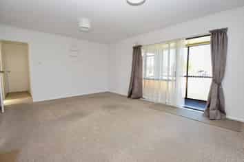 2A Costley Street , Carterton