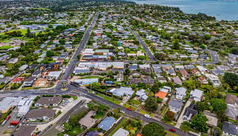 1, 4 & 5/11-19 Sunnyhaven Avenue, Beach Haven