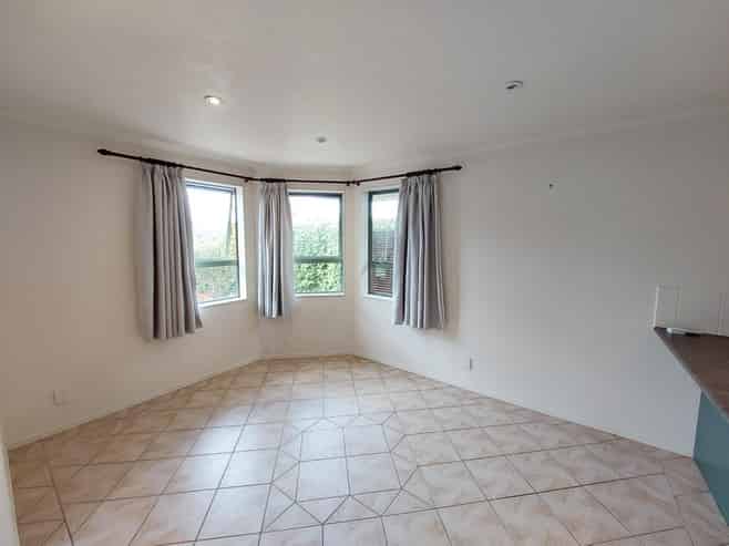 66A Waimumu Road, Massey