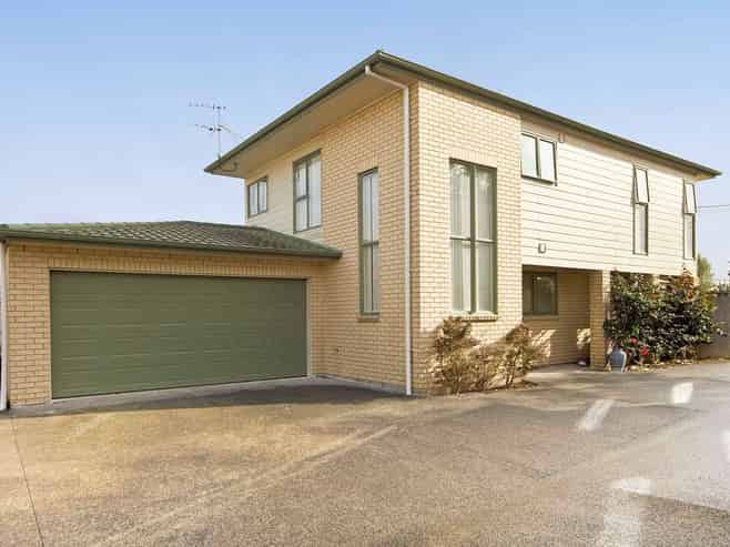 66A Waimumu Road, Massey