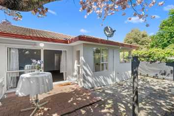 2/152 Main South Road, Sockburn