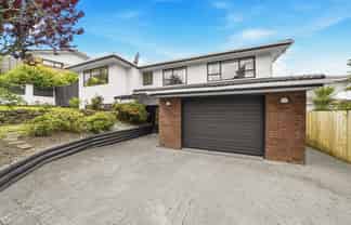 107 Weatherly Road, Torbay