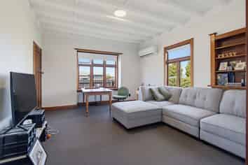 307 Riverslea Road South, Akina
