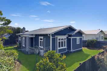 307 Riverslea Road South, Akina