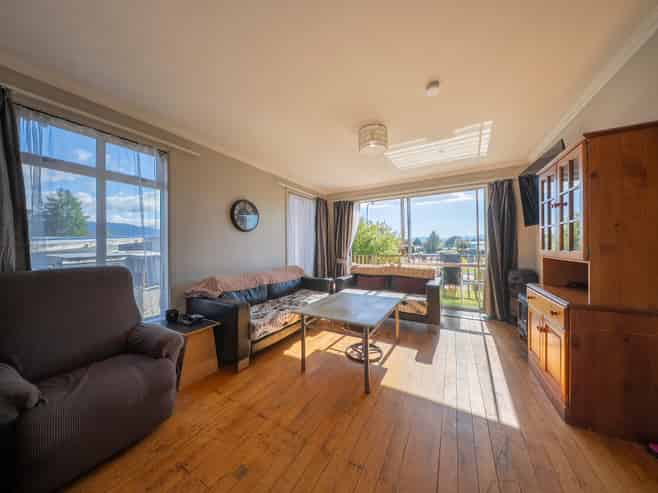 62 Mackinnon Loop, Te Anau