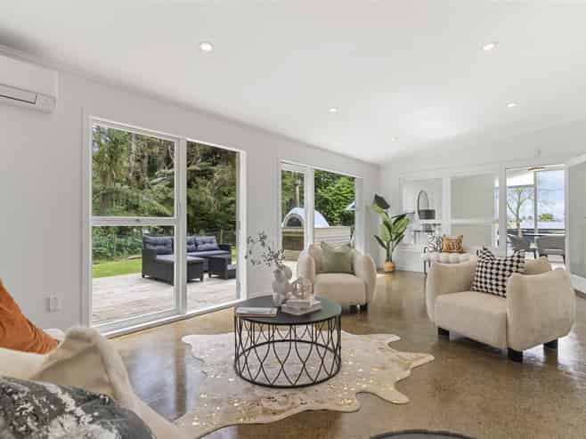 246 Glengarry Road, Glen Eden