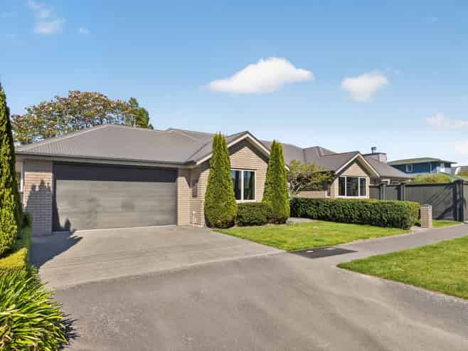 55A Englefield Road, Northwood
