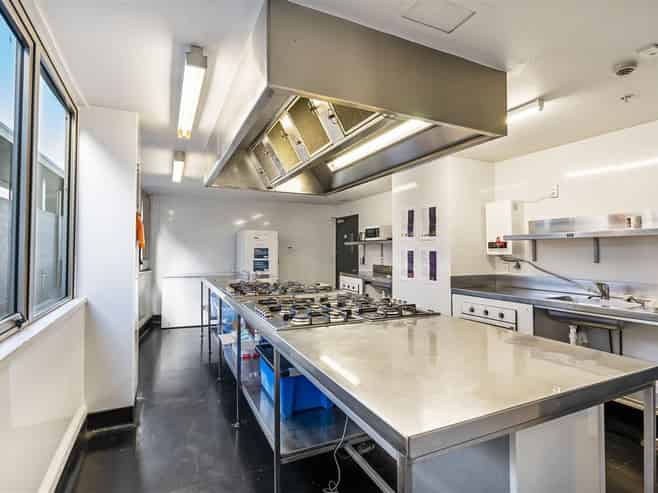 712/133 Beach Road, Auckland Central