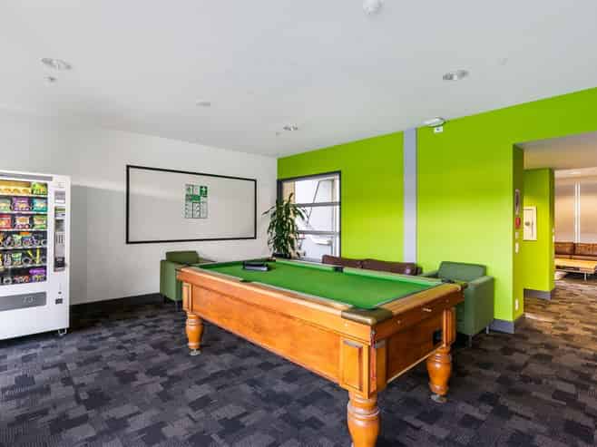 712/133 Beach Road, Auckland Central