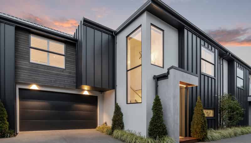 32 Devonport Lane, Saint Albans