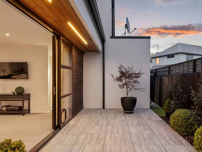 32 Devonport Lane, Saint Albans
