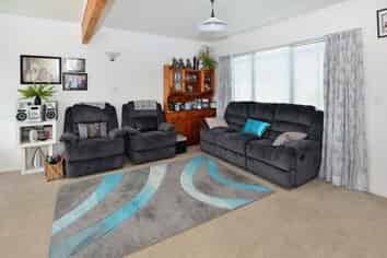 12C Rautawhiri Road, Helensville