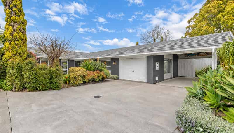 12 Rene Place, Sunnyhills