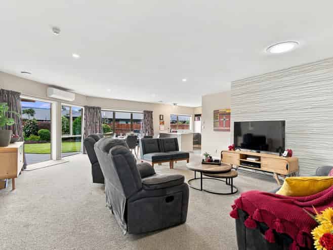 4 Montego Close, Shirley