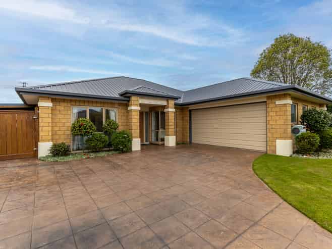 4 Montego Close, Shirley