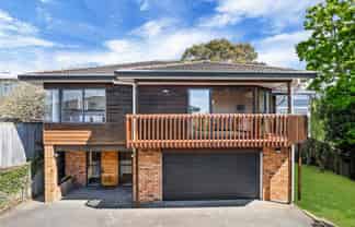 2/30 Abbotts Way, Remuera