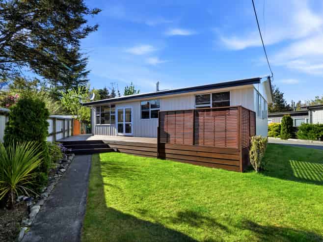 39 Jollie Road, Twizel