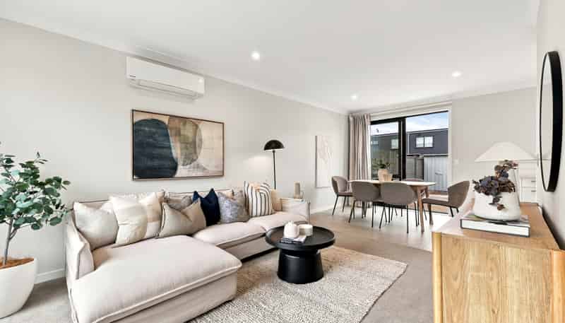 12 Propeller Avenue, Whenuapai