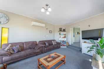 19 Hawea Street, Glenwood