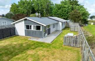 84 Brandon Street, Featherston