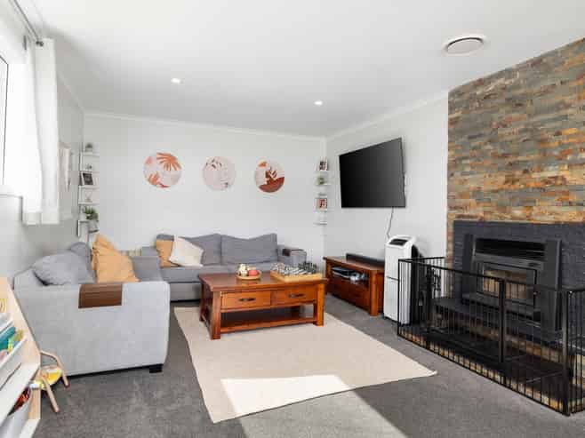 84 Brandon Street, Featherston