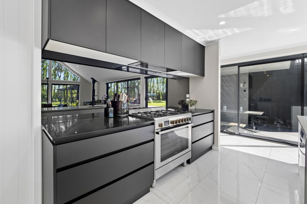 Modern lifestyle Living 5
