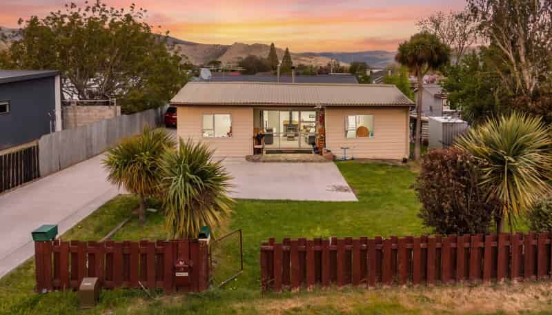 24 Ortive Street, Cromwell