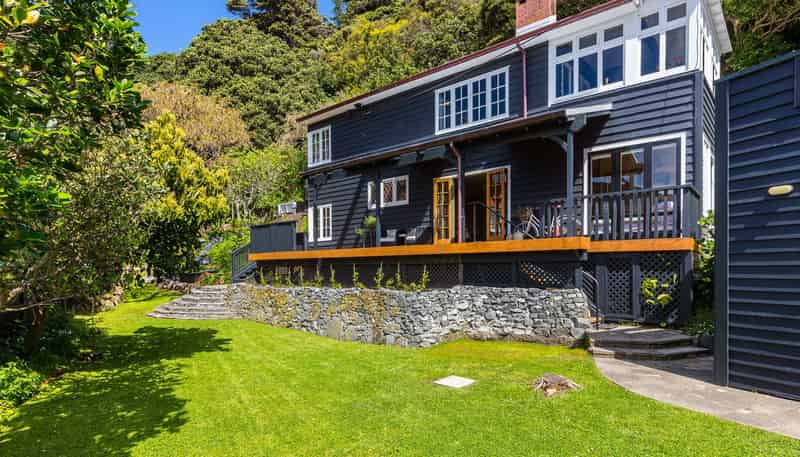 455 Muritai Road, Eastbourne