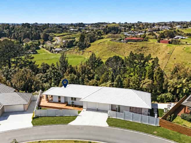 16B Atutahi Street, Hurdon