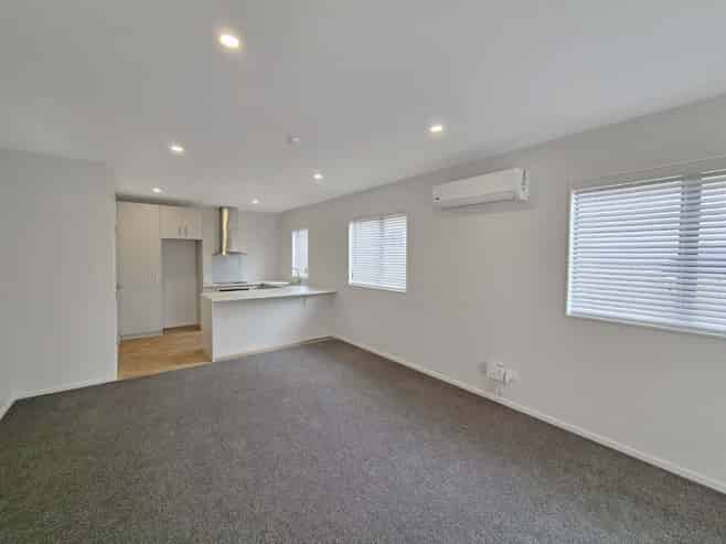 6/5 Westminster Road, Wainuiomata