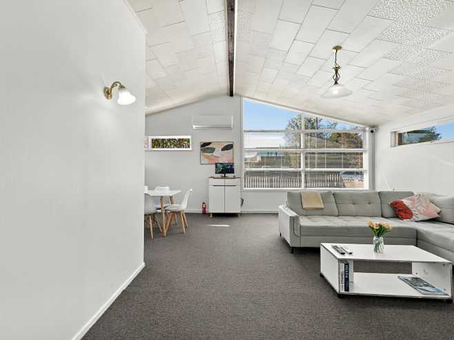 1 Barron Crescent, Fenton Park