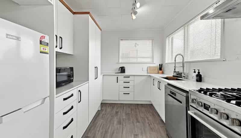 1 Barron Crescent, Fenton Park