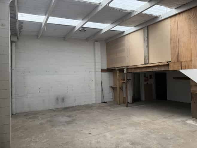 Central Mount Unit with Yard