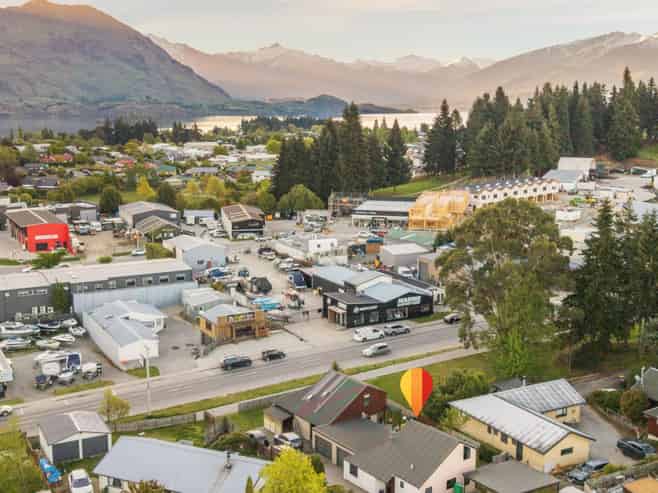 21 Aeolus Place, Wanaka
