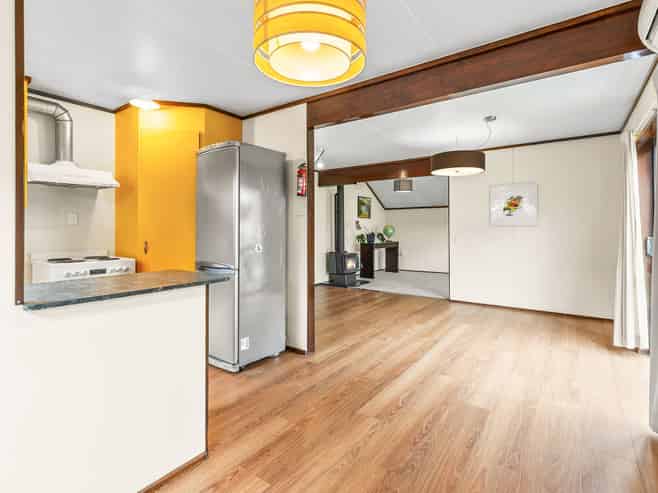 21 Aeolus Place, Wanaka