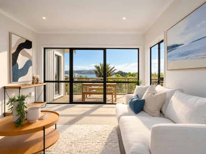 5 Gordon Road, Plimmerton