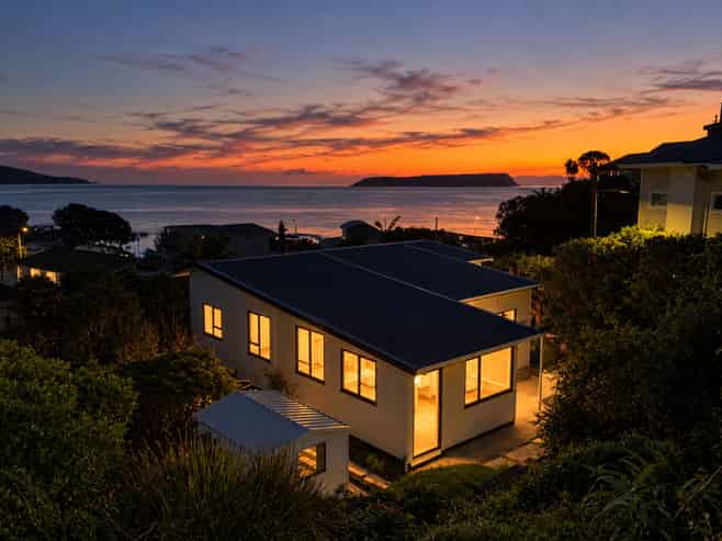 5 Gordon Road, Plimmerton