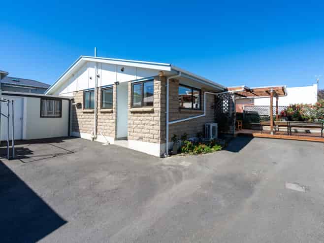 33B Blair Street, Kenmure