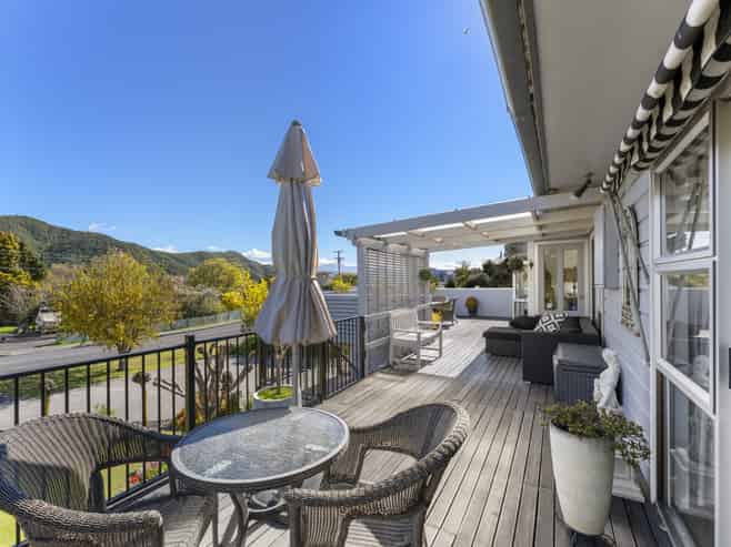 38 Moana View Road, Waikawa