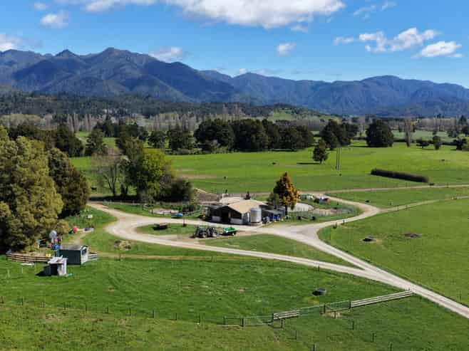 574 East Takaka Road, East Takaka