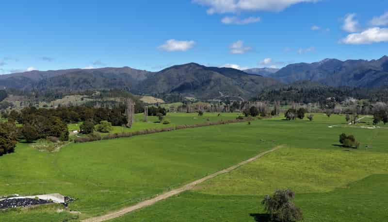 574 East Takaka Road, East Takaka