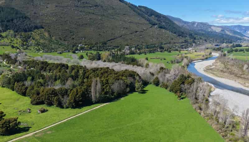 574 East Takaka Road, East Takaka