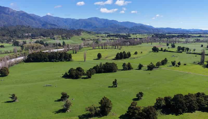 574 East Takaka Road, East Takaka